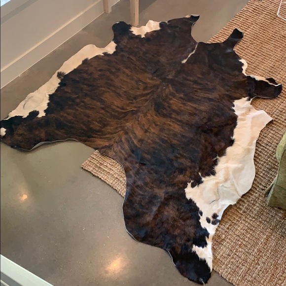 Cow hide rug - Picture 2 of 4